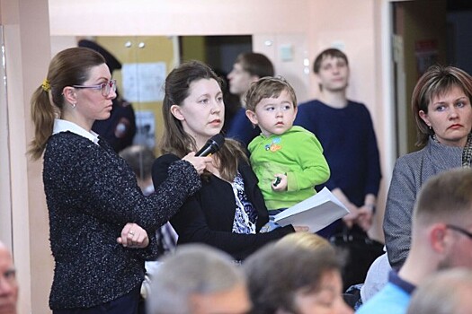 Жители запада Москвы обсудили важнейшие вопросы с руководством округа