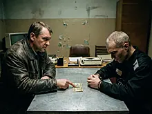 Как бывший советский офицер стал живым памятником лихим 90-м