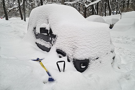 Мэра российского города оштрафовали за бездействие при уборке снега