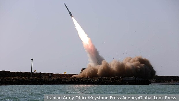 Bloomberg со ссылкой на разведку США назвало неизбежными «крупные удары» Ирана или его союзников по Израилю