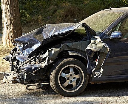 В России набирают популярность аукционы-распродажи битых машин