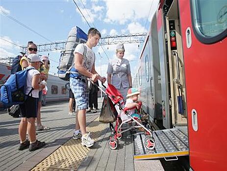 Поезда КбшЖД оборудовали съемными переходными устройствами для маломобильных пассажиров