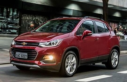 Авто папарацци: Chevrolet проводит тесты последователя кроссовера Tracker