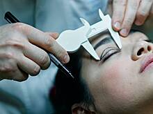 Хирургия поколения Z: какие пластические операции популярны среди молодежи и чем это опасно