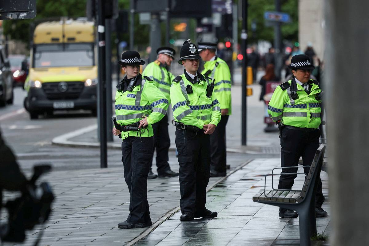 Изнасиловавшей 15-летнего школьника учительнице предъявили новые обвинения