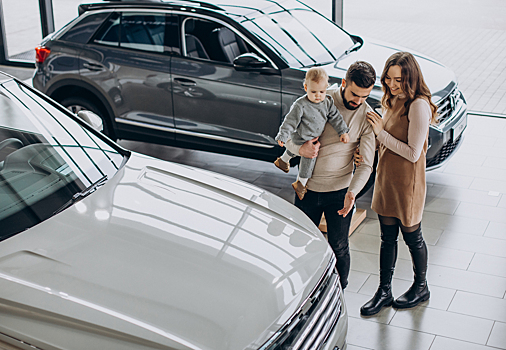 Россиянам рассказали, что спросить и проверить при покупке авто