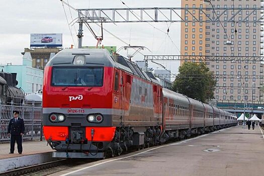 Российские школьники смогут купить летний билет на поезд за полцены
