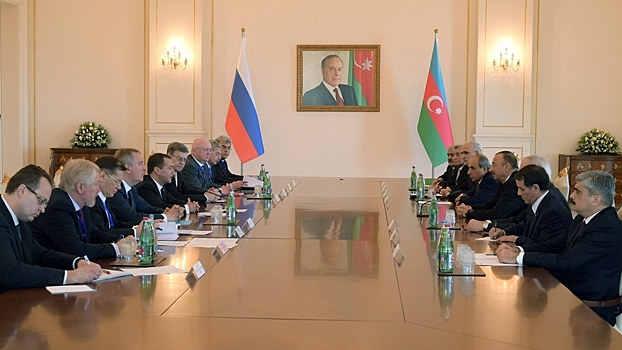 Россияне признали азербайджанцев одним из наиболее дружественных народов