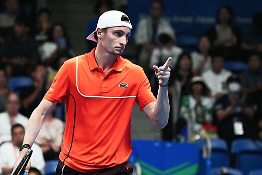 Уго Умбер стал чемпионом турнира ATP-250 в Марселе