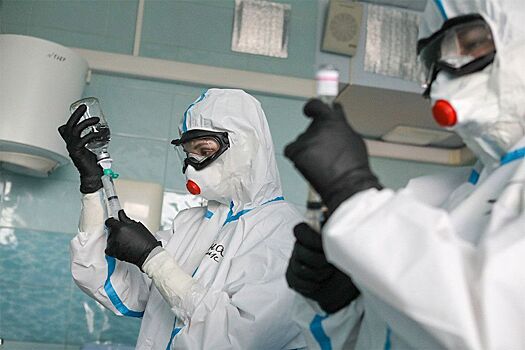 В России второй день подряд выявляют больше 11 000 заражений коронавирусом