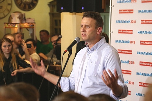 Врачи Навального обратились за помощью к военным