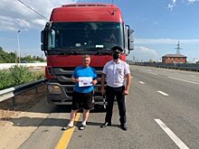 В Адыгее водителей большегрузов призвали не отвлекаться на телефонные звонки