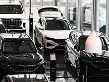 Россия стала закупать в пять раз больше автомобилей за рубежом