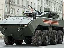 В Казани на проспекте Ямашева заметили БТР