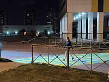 В Новосибирске борются с высокой аварийностью на зебрах с помощью проекционной разметки