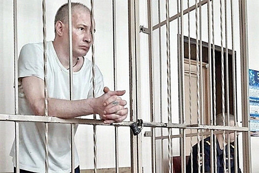 Врача тюремной больницы обвинили в смерти каннибала Бакшеева