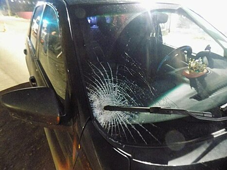 В Орлове под колёсами «Гранты» погибла молодая женщина