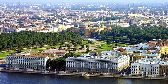 Роспотребнадзор назвал условие для снятия ограничений в Петербурге