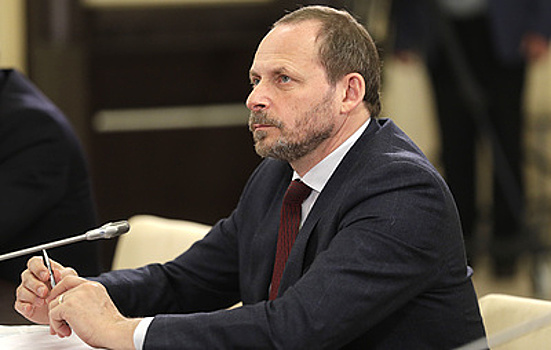Аркадий Волож согласился не продавать акции "Яндекса" класса B до конца 2023 года