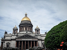 Грозы, ливни и жара: с какими погодными аномалиями столкнутся петербуржцы в августе