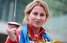 Дериглазова завоевала золото на ЧМ по фехтованию