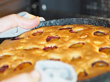 В Бразилии бабушка отравила пирогом двух внучек и кошку