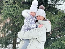 7-летняя дочь Навки и Пескова исполнила новогоднюю песню на китайском языке