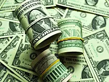 "Ползучий отказ от доллара": центробанки сдают валюту