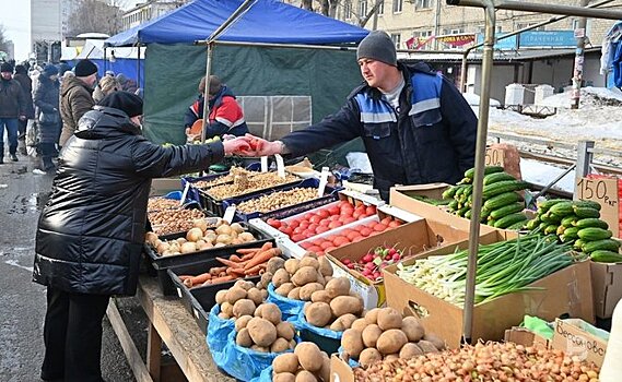 За неделю в Татарстане подорожали яблоки, морковь и картофель