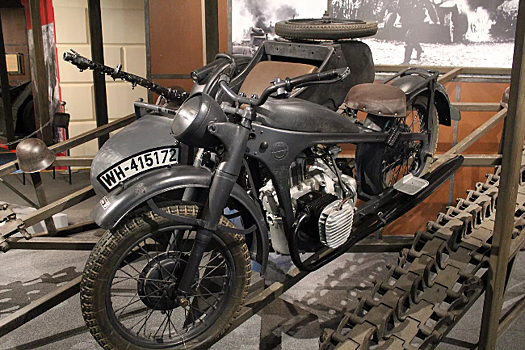 Жителям Тропарева рассказали о мотоцикле из коллекции Музея обороны Москвы