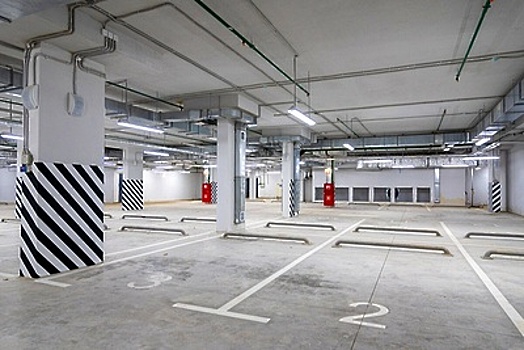 Ефимов: Город выставил на продажу более 300 машиномест в восьми округах