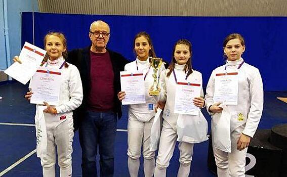 Саратовские саблистки завоевали серебро Всероссийских соревнований