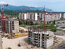 Названы российские регионы, которые не справляются с долгостроями