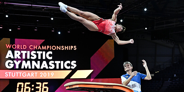 Оксана Чусовитина выиграла серебро на этапе Кубка мира по спортивной гимнастике
