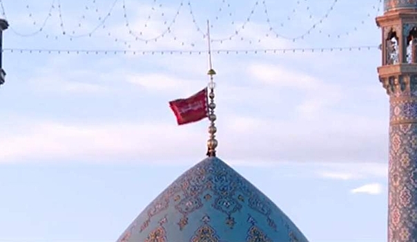 В Иране подняли красный флаг мести