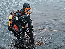Водолазы очистили дно Пякупура перед купальным сезоном в Губкинском