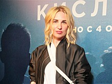 Валерия Гай Германика впервые показала сына-младенца и похвалилась фигурой после родов