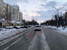 В Когалыме сбили школьника, перебегавшего дорогу