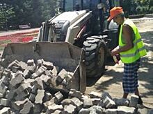 Нужна ли плитка? Что стоит за работами по благоустройству города