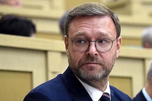Косачев: Европейским политиканам остается все меньше места в мировой политике