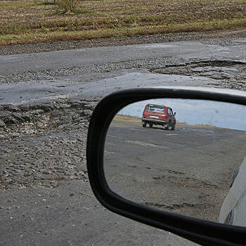 #ГройсманГдеДороги: Флешмоб недовольных украинских водителей набирает обороты