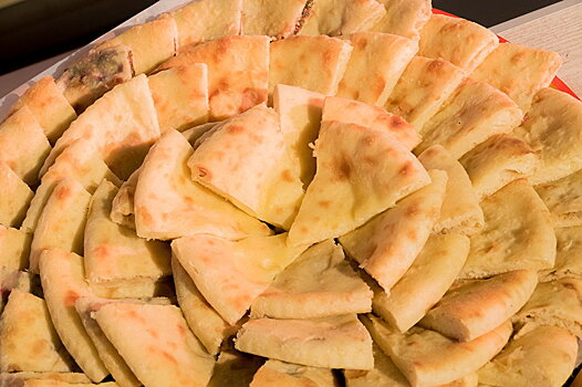Самые большие в мире осетинские пироги испекут в Цхинвале