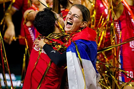 Итоги женского чемпионата мира по волейболу — 2022: Сербия легко обыграла Бразилию в финале, Италия — третья