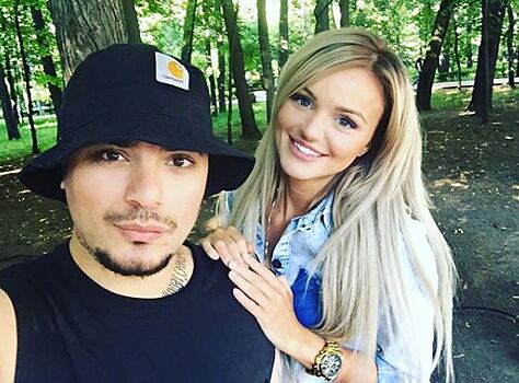 Гуф извинился перед невестой Птахи. Что случилось на «Версусе»?