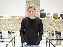 Loewe проведут выставку керамики и фотографии