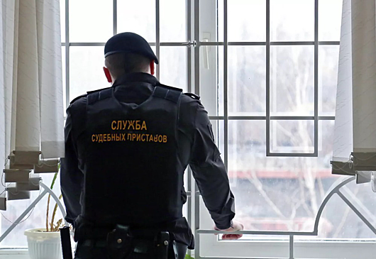 В Кемеровской области женщина заставила эксупруга выплатить ей зарплату через суд