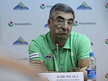 Эксперт назвал Бурмистрова из "Ак Барса" переоцененным хоккеистом