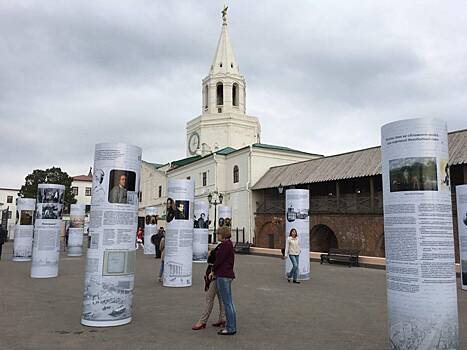 В Казанском кремле открылась выставка к 190-летию Льва Толстого. Фоторепортаж
