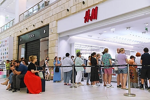 H&M внес предоплату за аренду торговых площадей в Москве