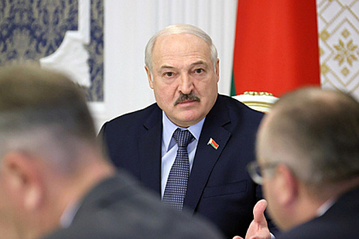 Лукашенко похвалили за отказ «прятаться в бункере»